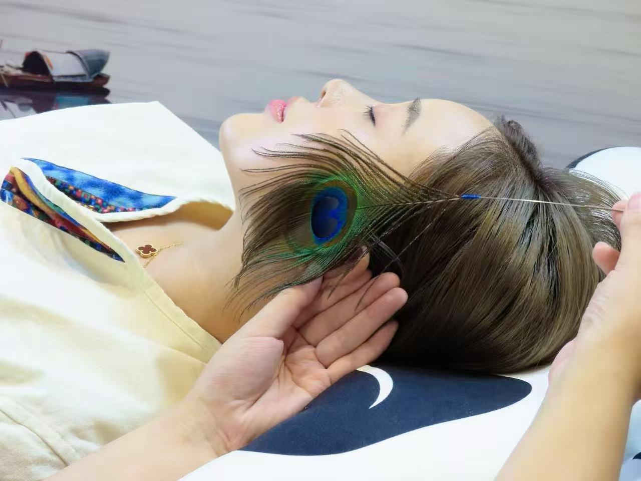 イヤーエステ耳舎 店内の様子 - 中国式耳かき・耳掃除専門店 高田馬場