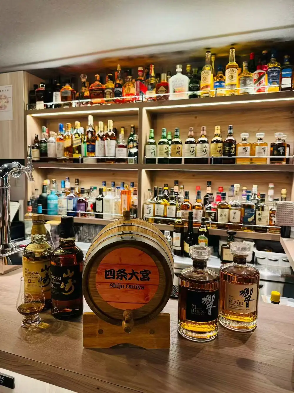 お酒の美術館 店内
